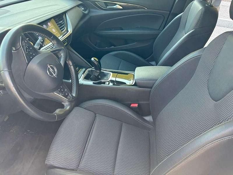 Usata Opel Insignia 136 CV (100 kW) 2020 Argento Station wagon