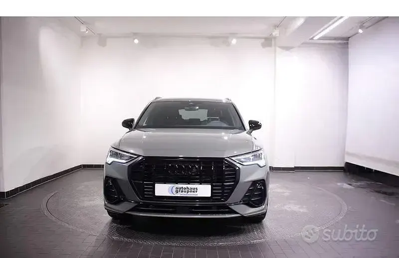 Usata Audi Q3 S-Line 150 CV (110 kW) 2025 Grigio SUV