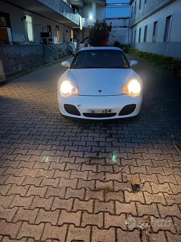 Usata Porsche 911 Carrera 2001 Bianco Coupé
