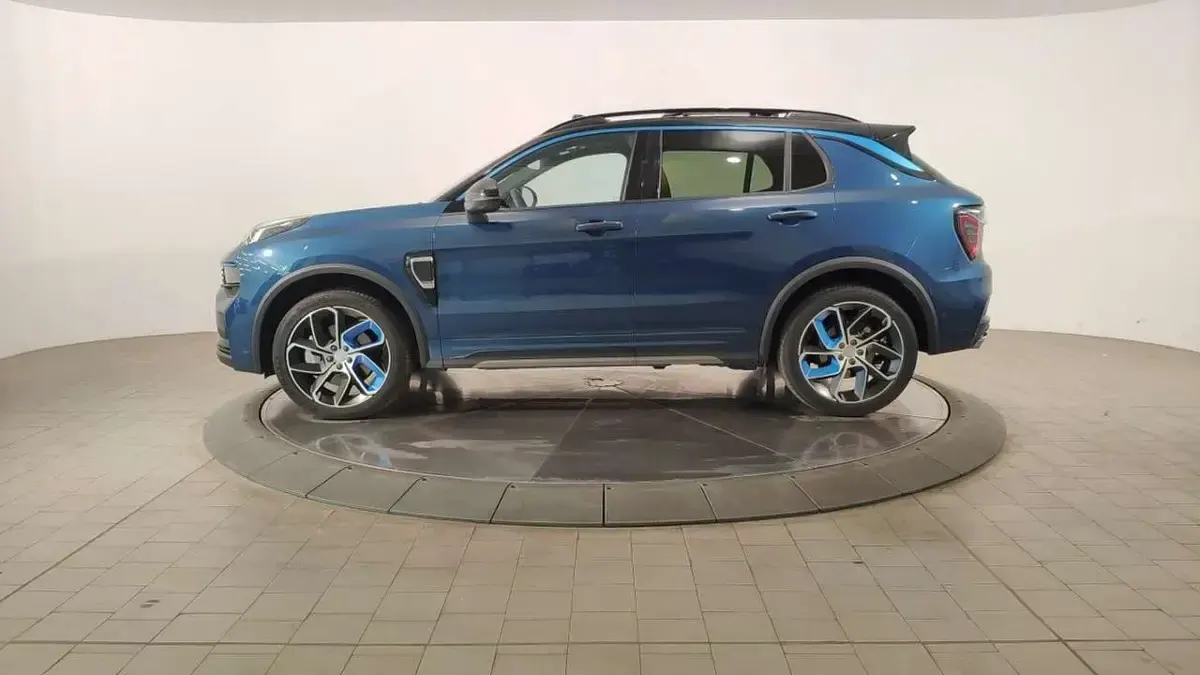 Usata Lynk & Co 01 179 CV (131 kW) 2023 Nero SUV
