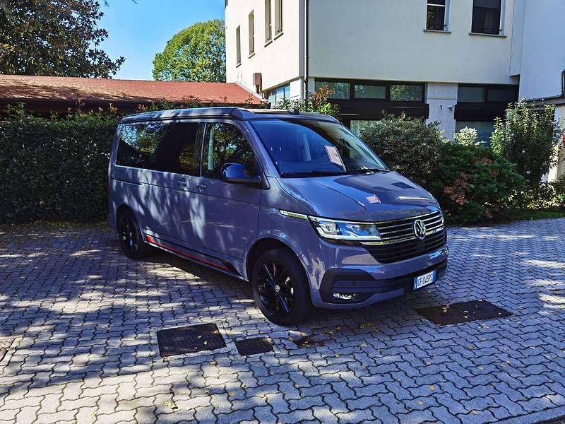 Usata VW California Edition 150 CV (110 kW) 2021 Pure grey nero Furgone