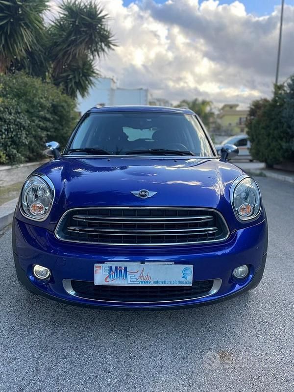 Second-hand Mini Cooper D Countryman 111 CP (81 kW) 2016 Albastru SUV