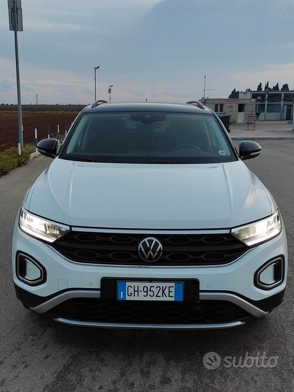 Usata VW T-Roc 115 CV (84 kW) 2022 Bianco SUV