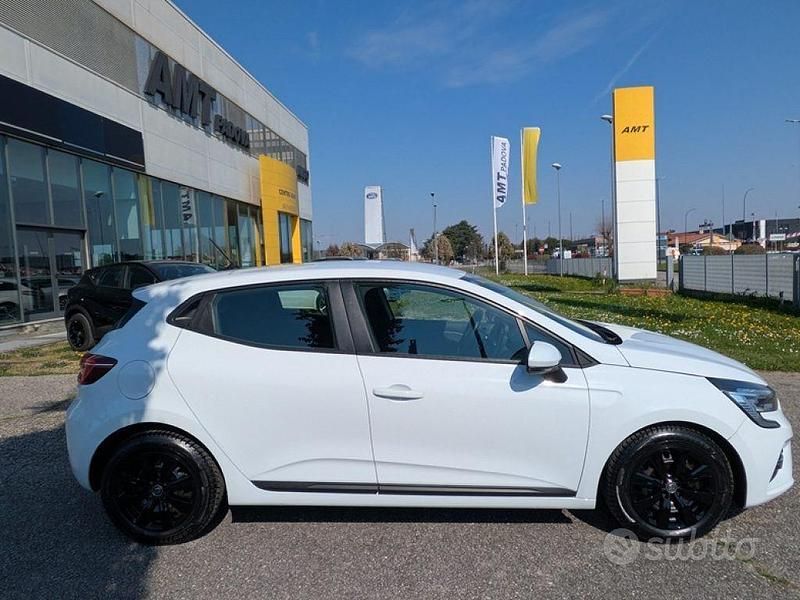 Usata Renault Clio V Black Edition 101 CV (74 kW) 2021 Bianco Berlina