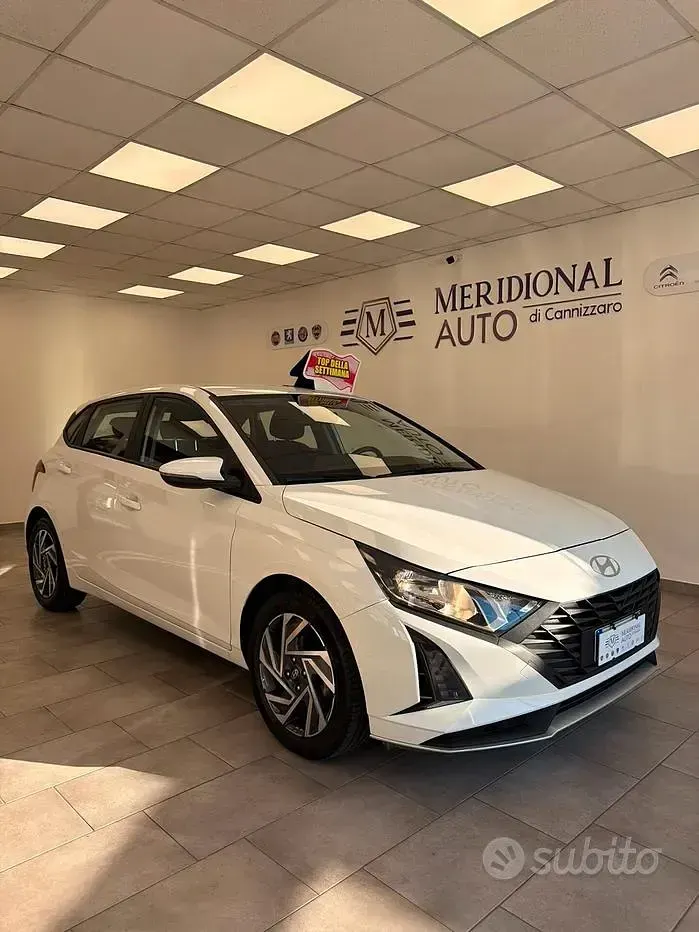 Usata Hyundai i20 N Line 79 CV (58 kW) 2025 Bianco Utilitaria