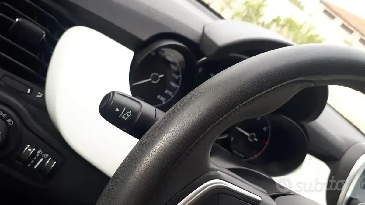 Usata Fiat 500X 120 CV (88 kW) 2019 Bianco SUV
