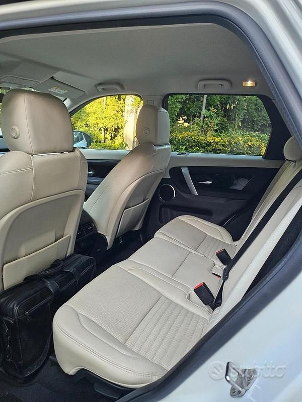 Usata Land Rover Discovery Sport 200 CV (147 kW) 2020 Bianco SUV