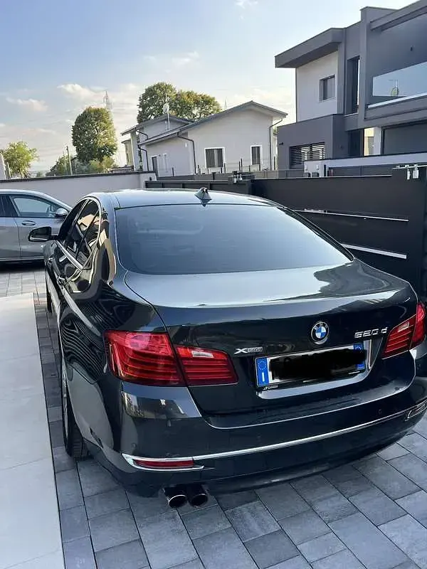 Usata BMW 520 Luxury Line 190 CV (139 kW) 2016 Berlina