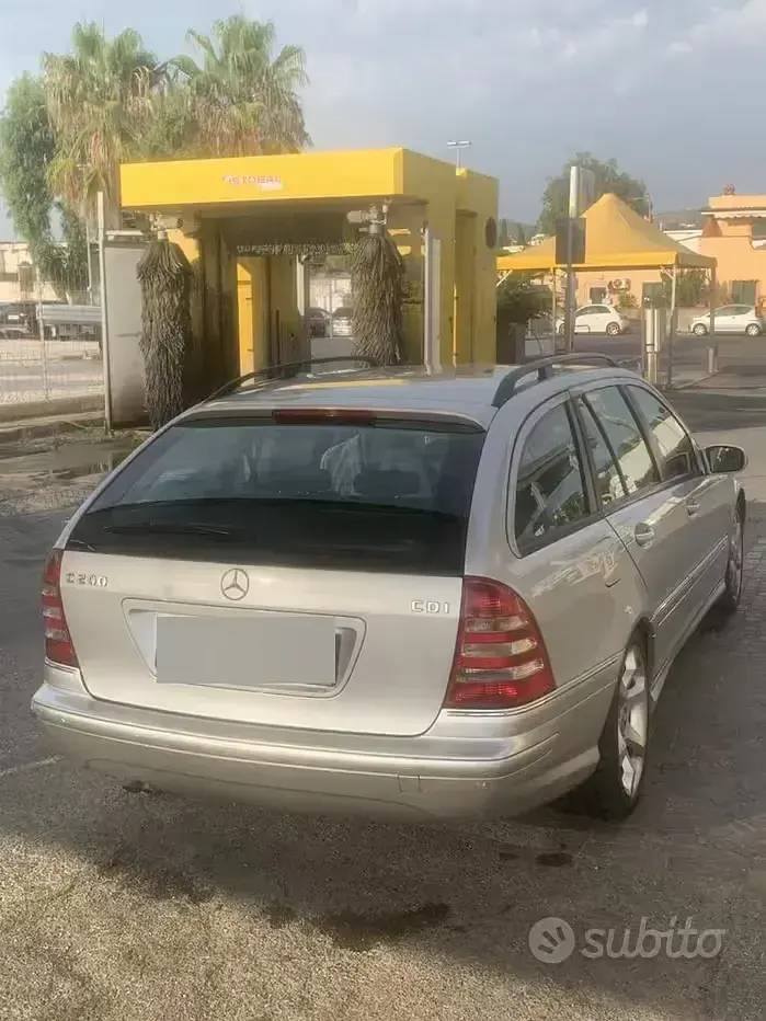 Usata Mercedes C200 122 CV (89 kW) 2007 Grigio Station wagon