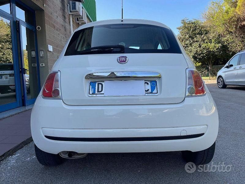 Usata Fiat 500 69 CV (50 kW) 2009 Bianco Utilitaria