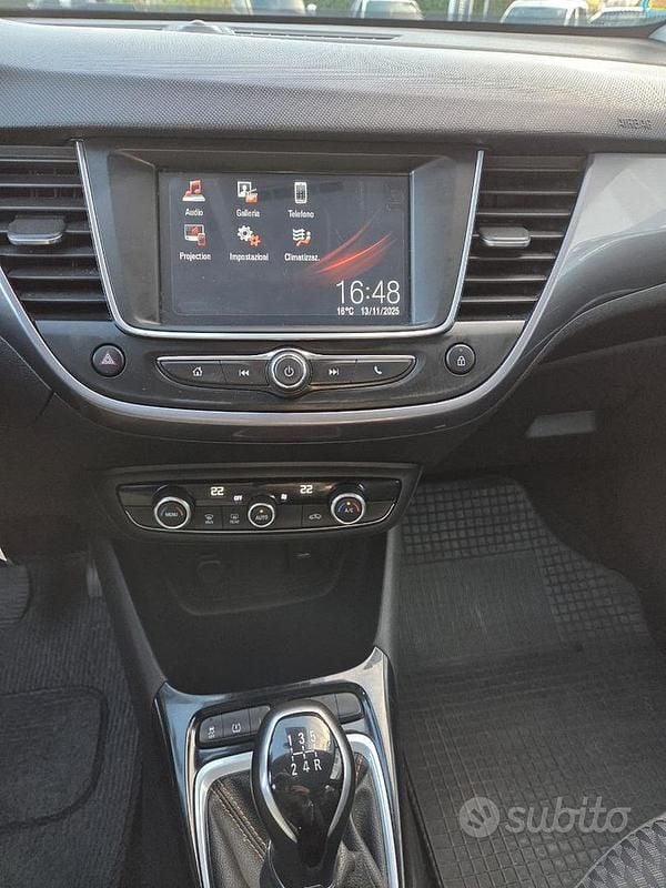 Usata Opel Crossland X 82 CV (60 kW) 2019 Grigio SUV