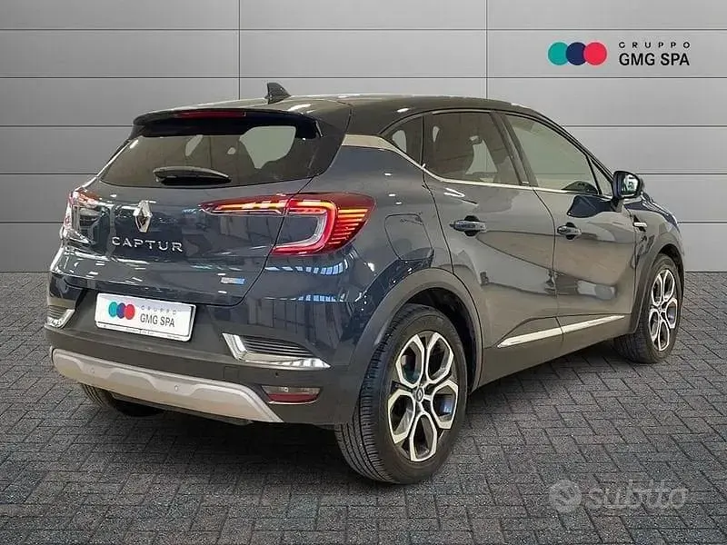 Usata Renault Captur PE 92 CV (67 kW) 2020 Blu SUV