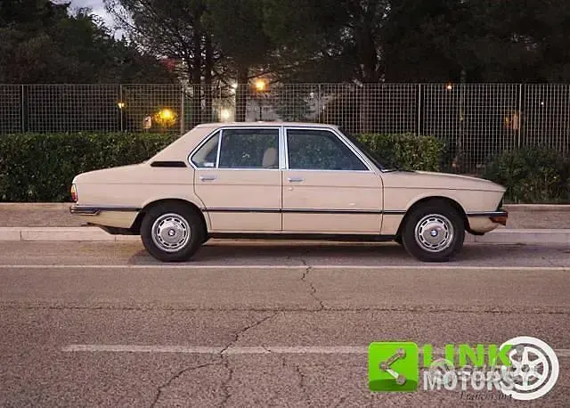 Usata BMW 525 Efficient Dynamics 145 CV (106 kW) 1970 Berlina