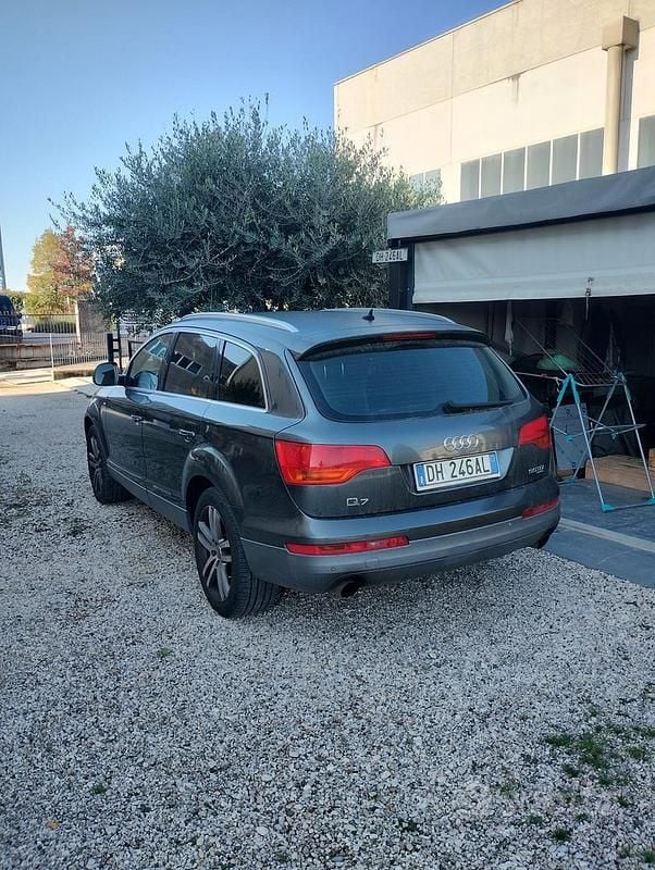 Usata Audi Q7 S-Line 2007 Grigio SUV