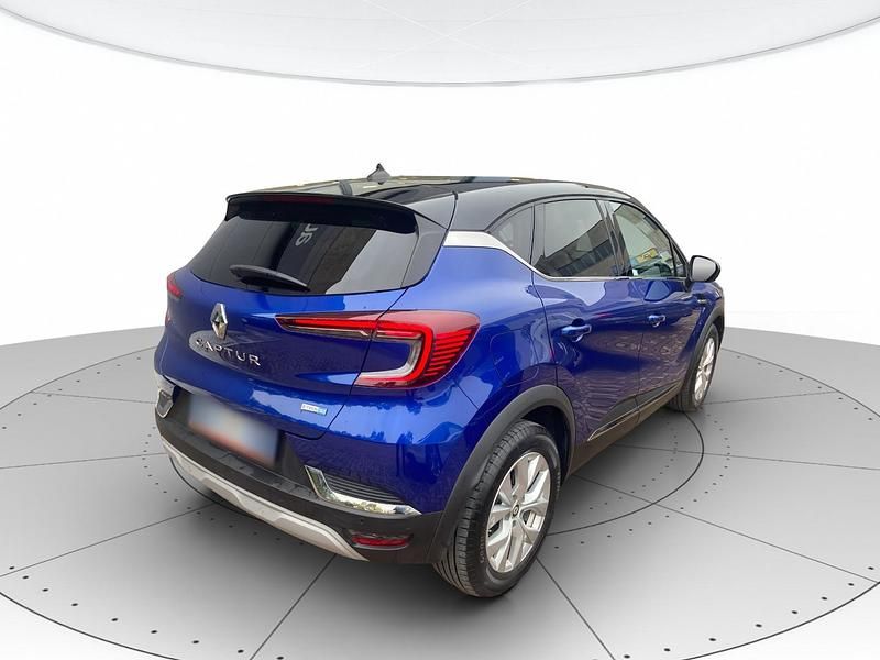 Begagnad Renault Captur Intens 160 HK (117 kW) 2022 Blå SUV