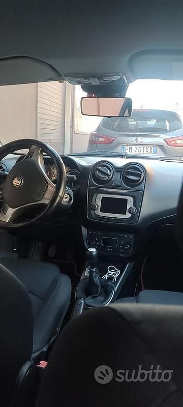 Usata Alfa Romeo MiTo 95 CV (69 kW) 2013 Rosso Utilitaria