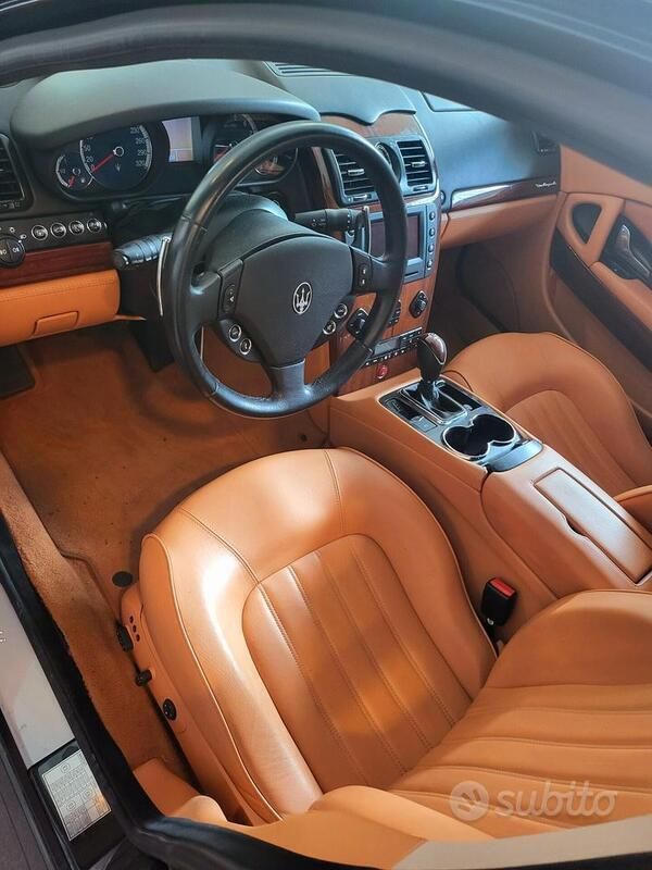 Usata Maserati Quattroporte 400 CV (294 kW) 2008 Grigio Berlina