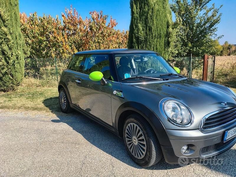 Usata Mini ONE 63 CV (46 kW) 2009 Grigio Utilitaria