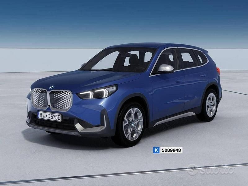 Nuova BMW iX1 xLine 67 kW (92 CV) 2025 Blu SUV