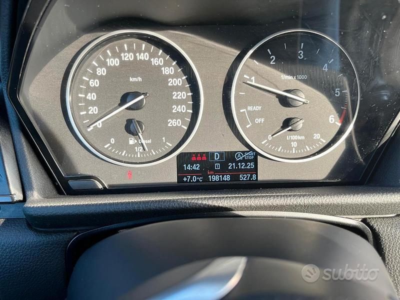 Usata BMW 218 Comfort Edition 150 CV (110 kW) 2015 Bianco Berlina