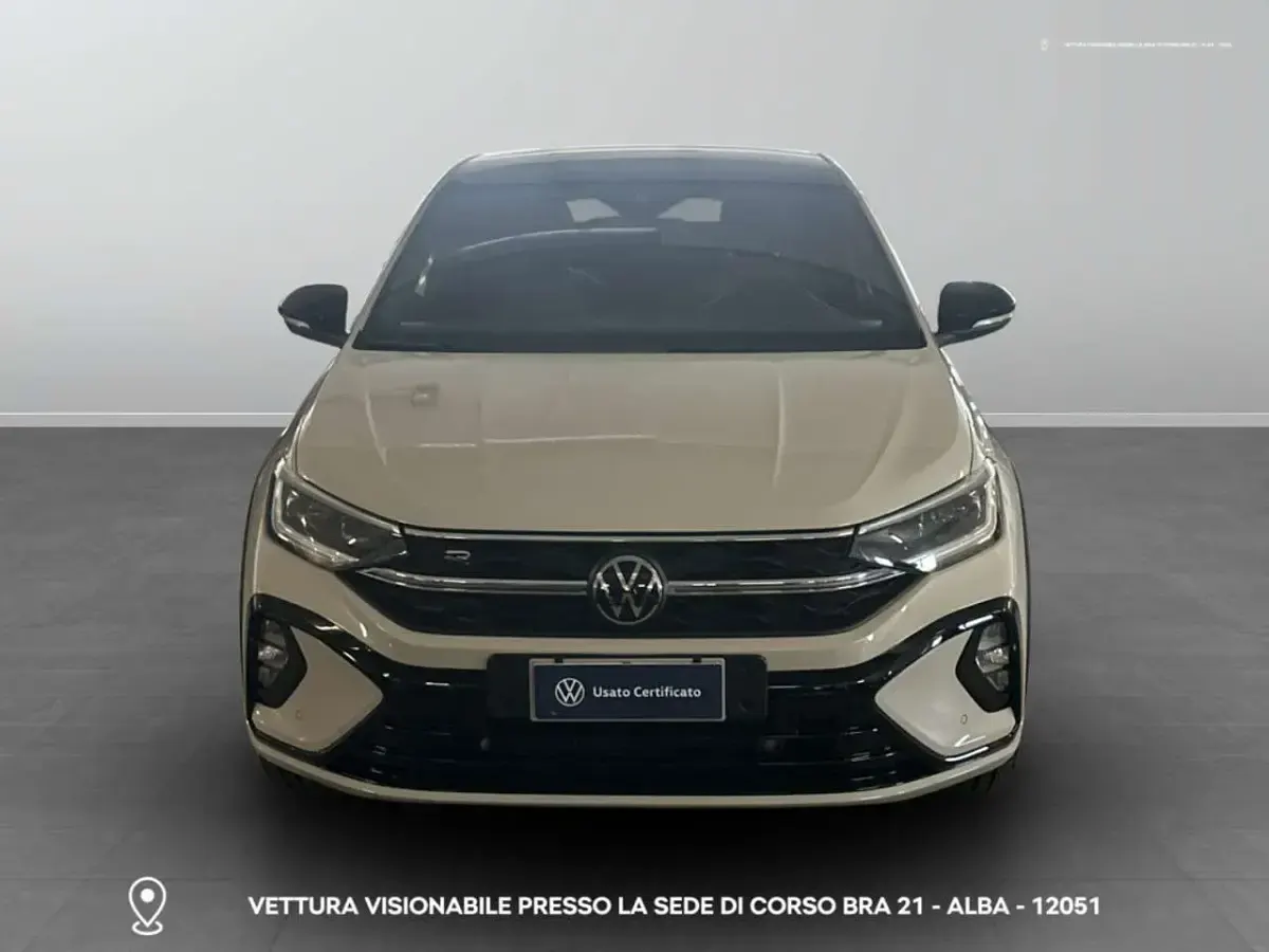Usata VW Taigo R-line 110 CV (80 kW) 2023 Ascot grey deep black perlato SUV
