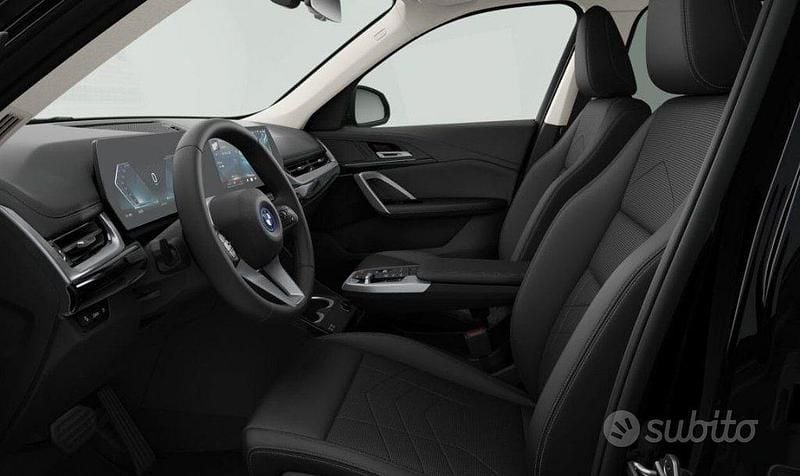 Usata BMW iX1 Comfort Edition 279 kW (380 CV) 2025 Nero SUV