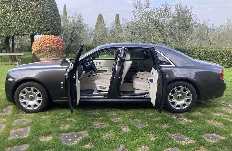 Usata Rolls Royce Ghost 571 CV (419 kW) 2013 Blu/azzurro Berlina