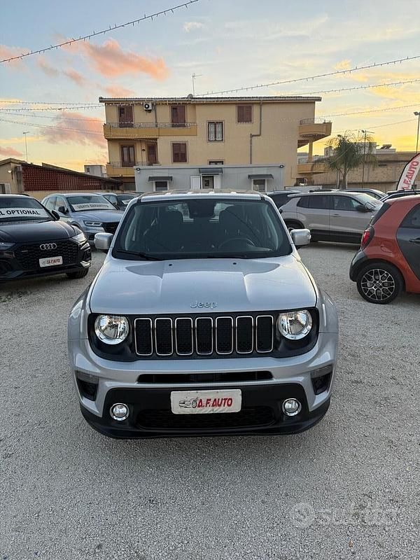 Usata Jeep Renegade Longitude 130 CV (95 kW) 2021 Grigio SUV
