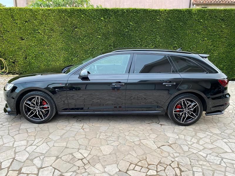 Usata Audi A4 Advanced 150 CV (110 kW) 2019 Nero Station wagon