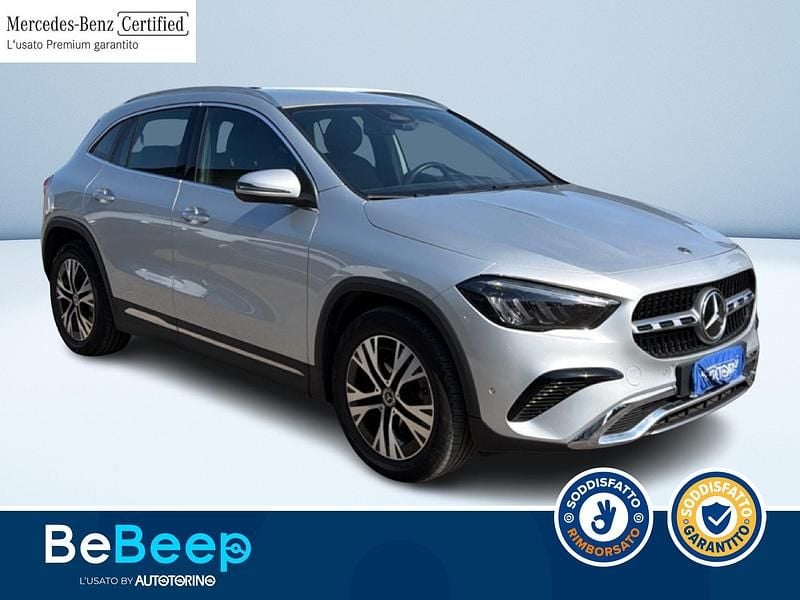 Usata Mercedes GLA180 Advanced Plus 116 CV (85 kW) 2023 Argento metallizzato SUV