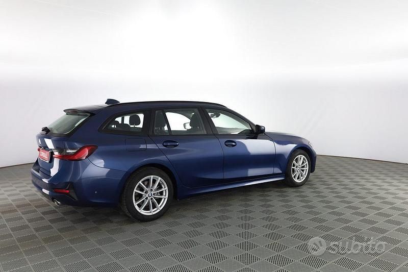 Usata BMW 318 Advantage 150 CV (110 kW) 2020 Blu Station wagon