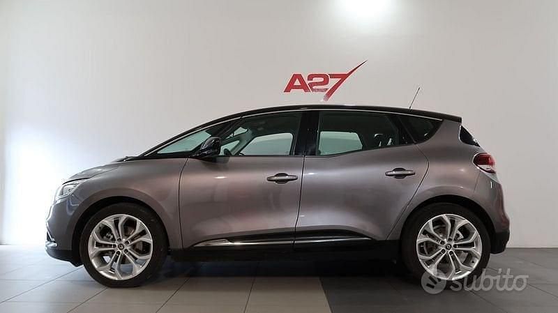 Usata Renault Scénic IV 120 CV (88 kW) 2019 Grigio scuro Monovolume