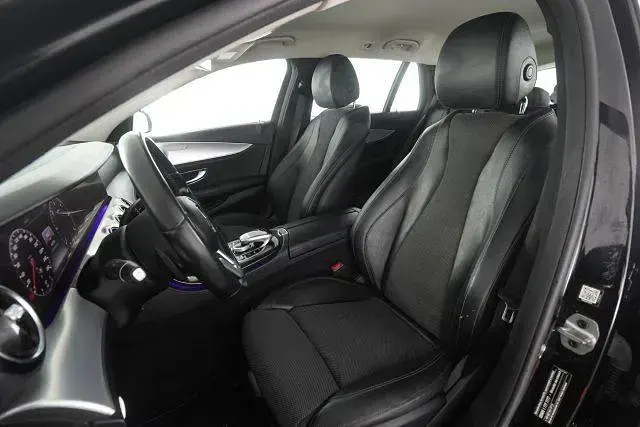 Usata Mercedes E200 Business 160 CV (117 kW) 2019 Nero Station wagon