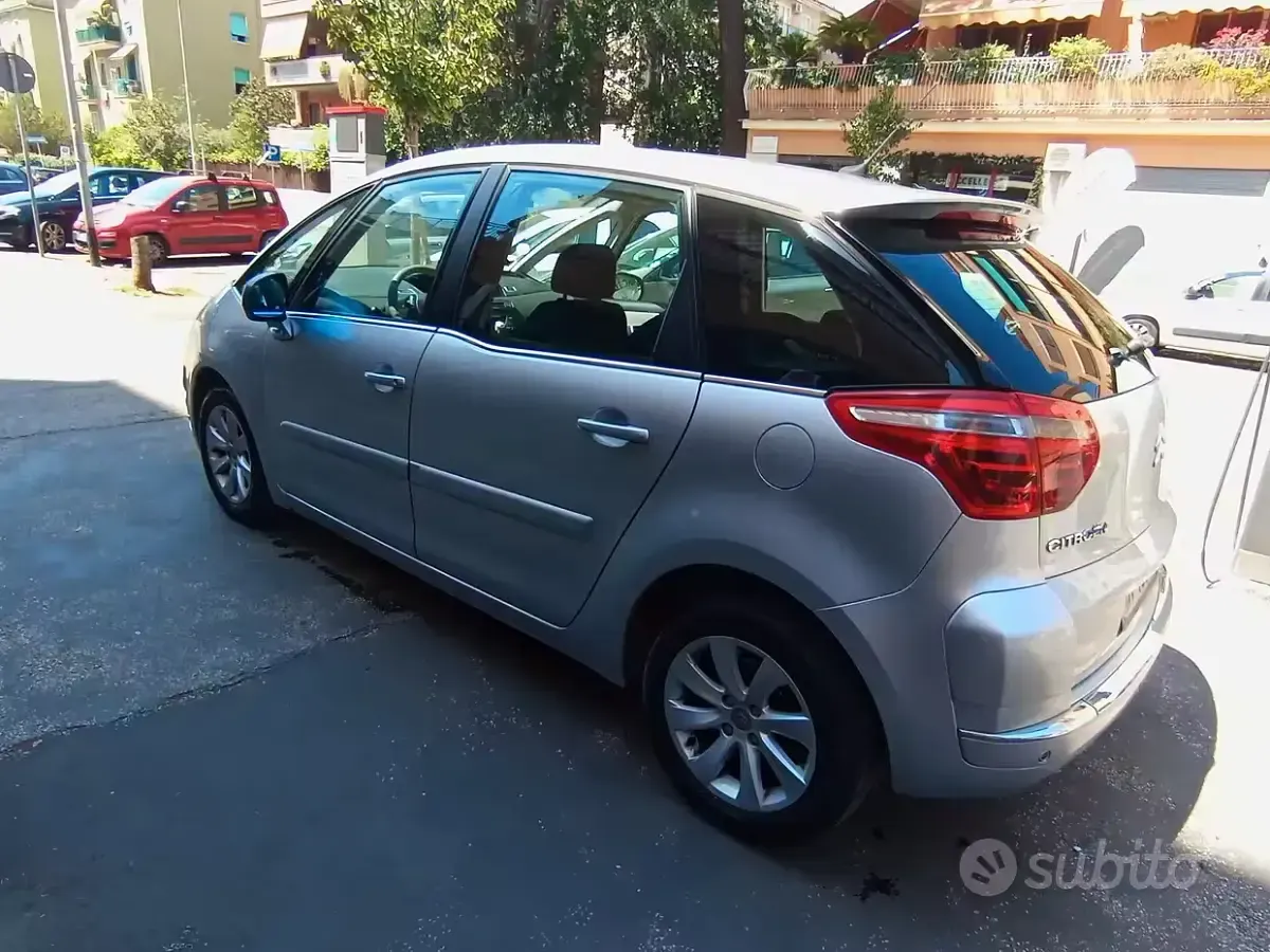 Usata Citroën C4 Picasso Elegance 109 CV (80 kW) 2009 Grigio Monovolume