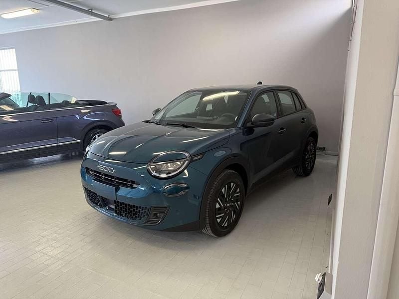 Nuova Fiat 600 Pop 110 CV (80 kW) 2025 Verde mare SUV