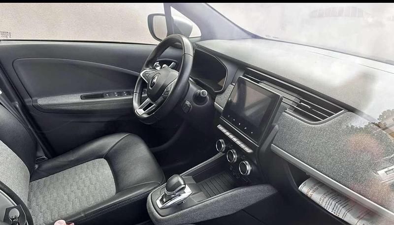 Usata Renault Zoe Zen 50 kW (69 CV) 2020 Utilitaria