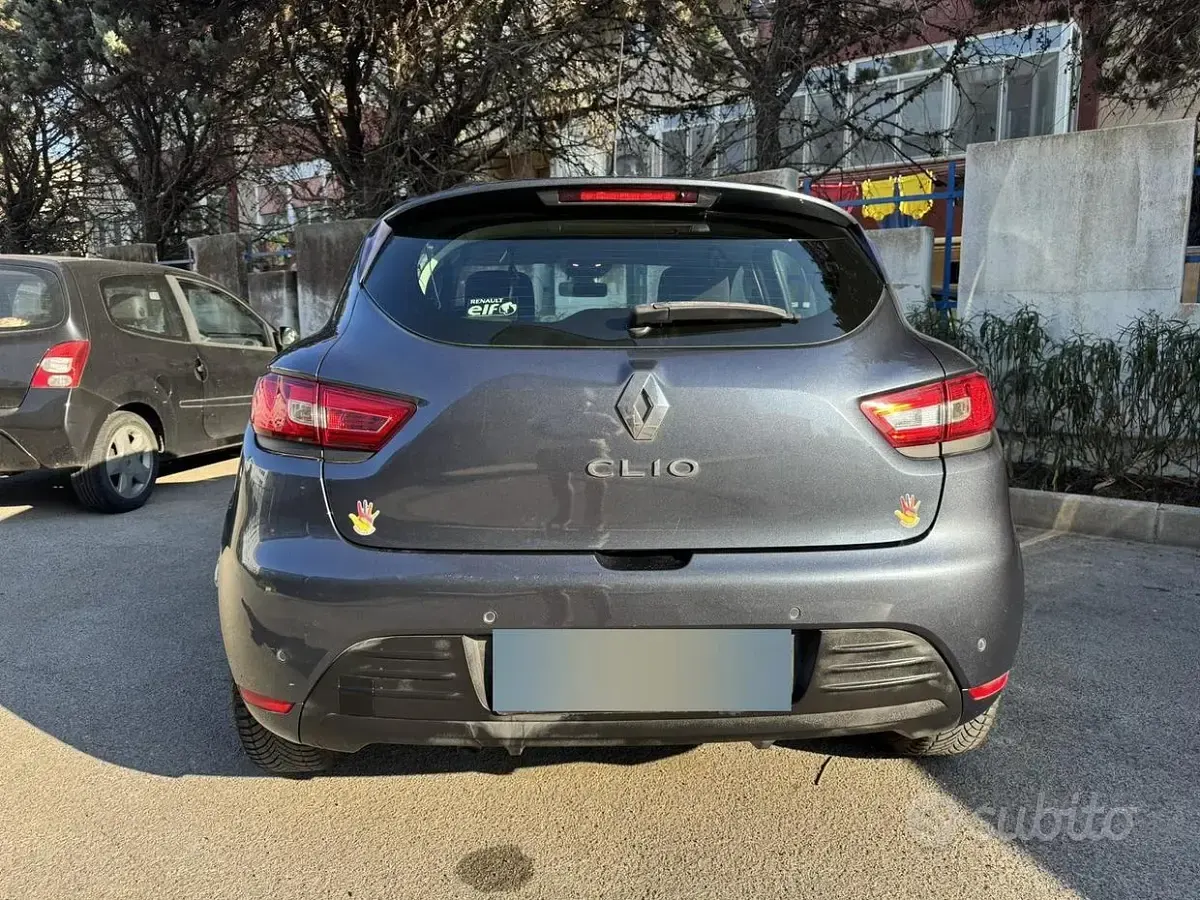 Usata Renault Clio IV 75 CV (55 kW) 2017 Grigio Berlina