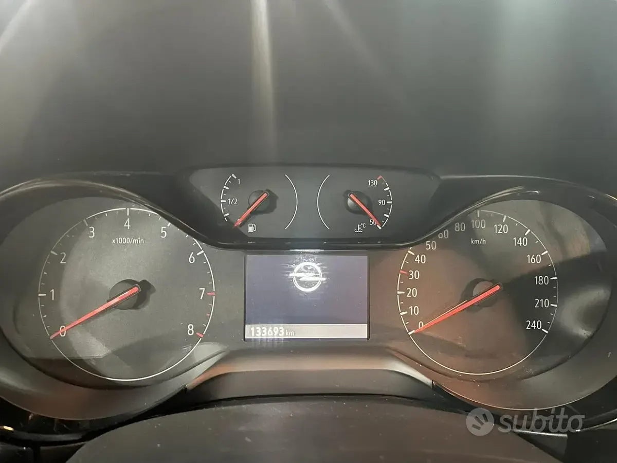 Usata Opel Corsa 102 CV (75 kW) 2021 Arancione Utilitaria