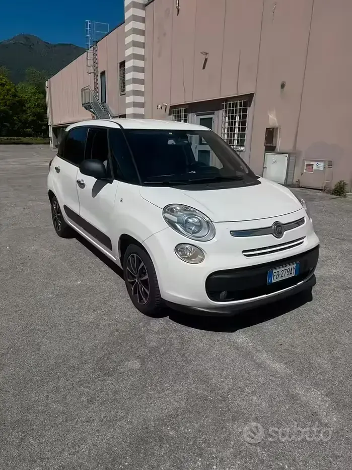 Usata Fiat 500L 120 CV (88 kW) 2015 Bianco Monovolume