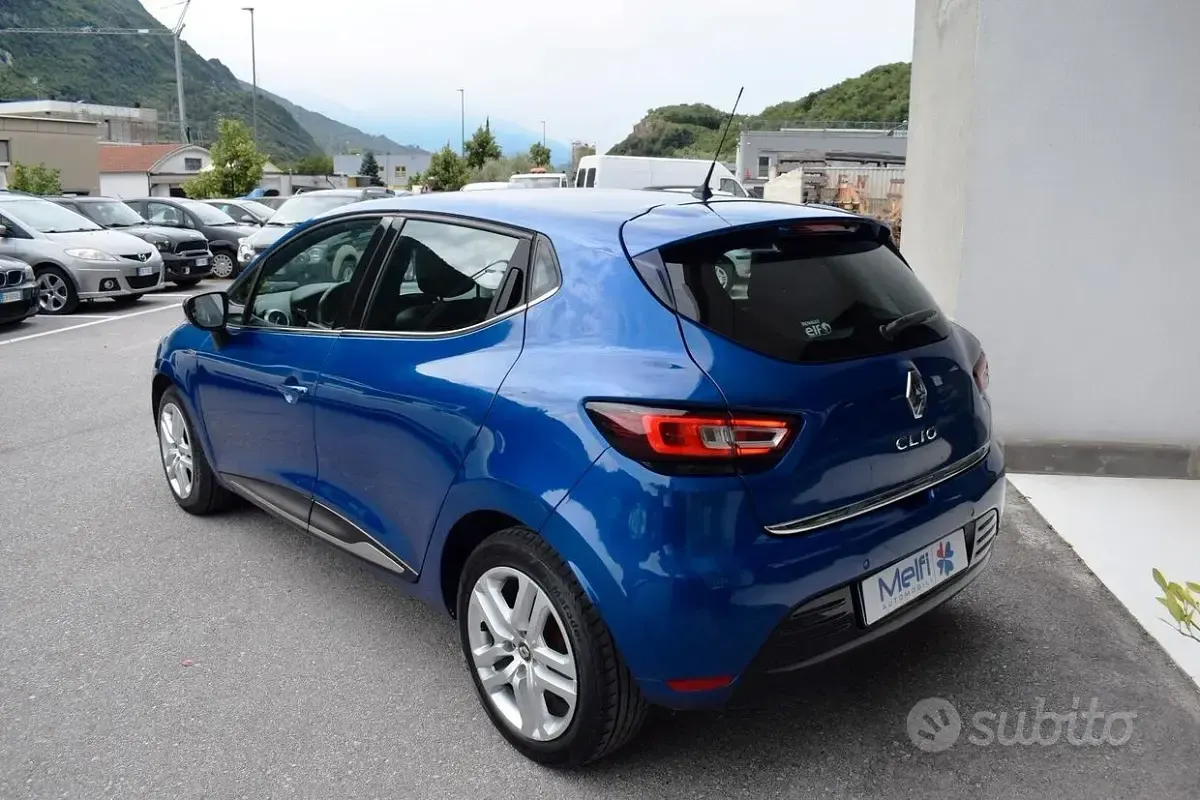 Usata Renault Clio IV 73 CV (53 kW) 2018 Bluazzurro Berlina