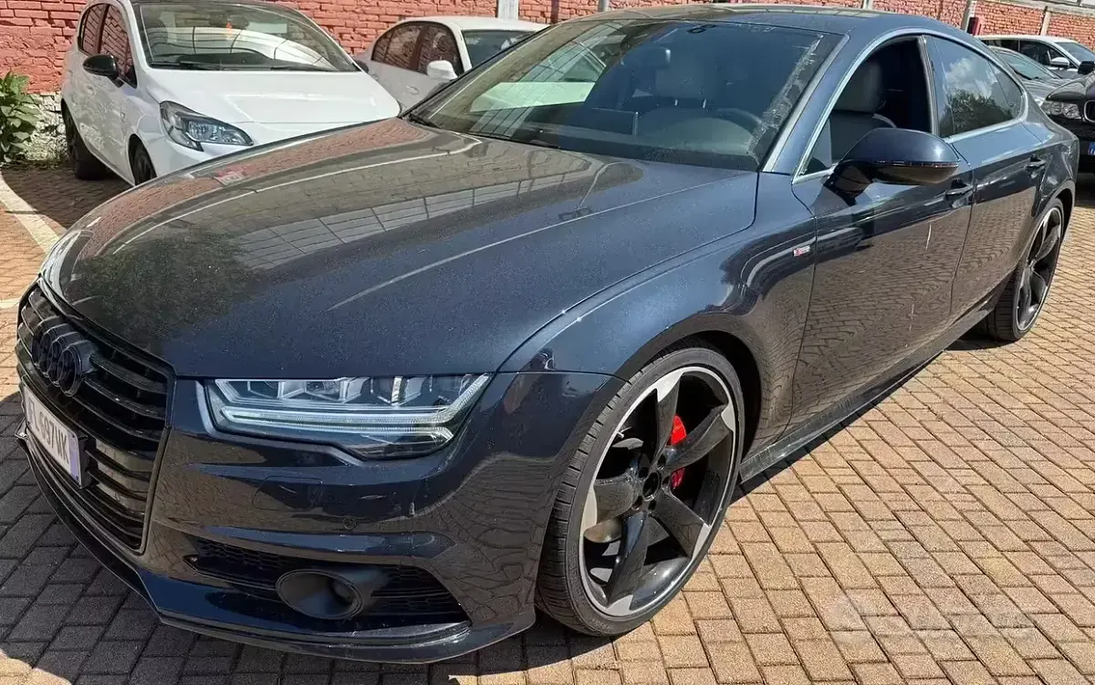 Usata Audi A7 Business Plus 272 CV (200 kW) 2018 Blu Berlina