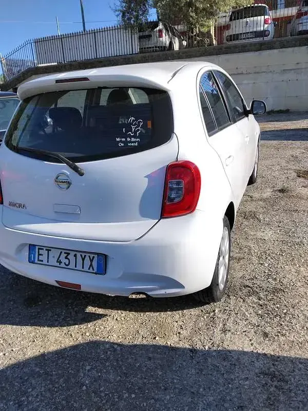 Usata Nissan Micra Acenta 80 CV (58 kW) 2014 Bianco Utilitaria