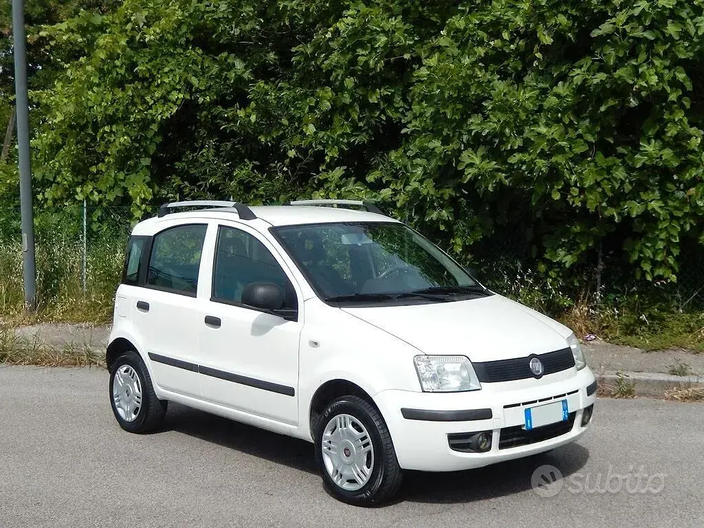 Usata Fiat Panda 69 CV (50 kW) 2012 Bianco Utilitaria