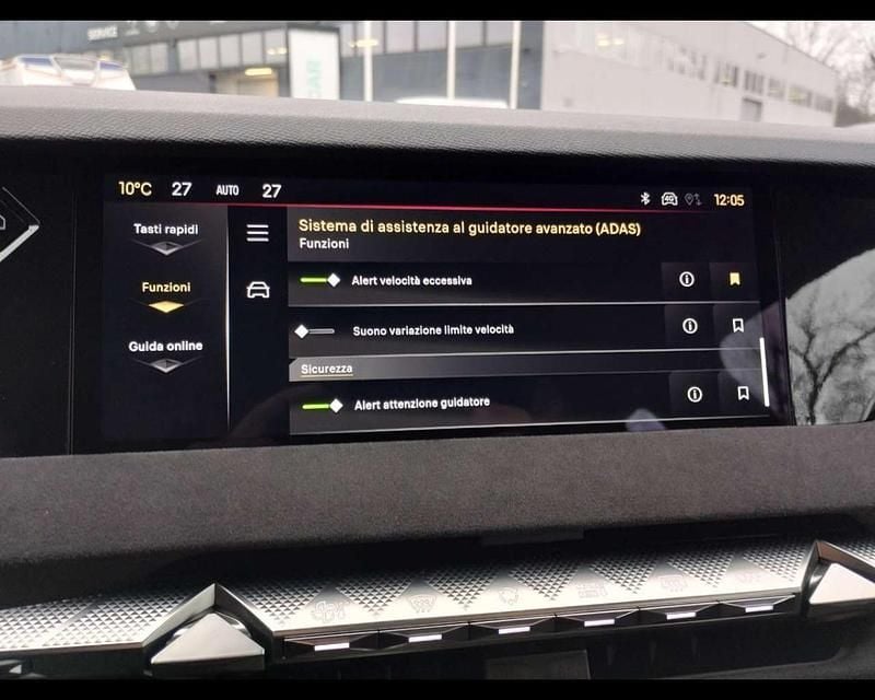 Nuova DS Automobiles DS4 131 CV (96 kW) 2025 Grigio Berlina