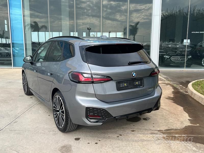 Usata BMW 218 Active Tourer M Sport 150 CV (110 kW) 2025 Grigio Monovolume