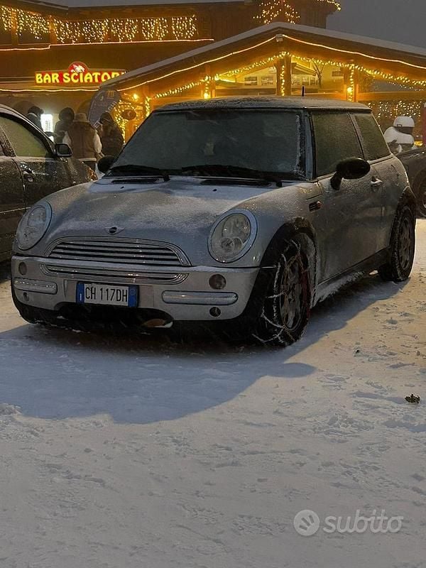 Usata Mini One D 75 CV (55 kW) 2003 Grigio Utilitaria