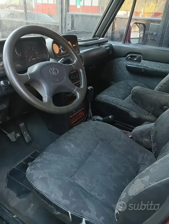Usata Hyundai Galloper 116 CV (85 kW) 1998 Viola SUV