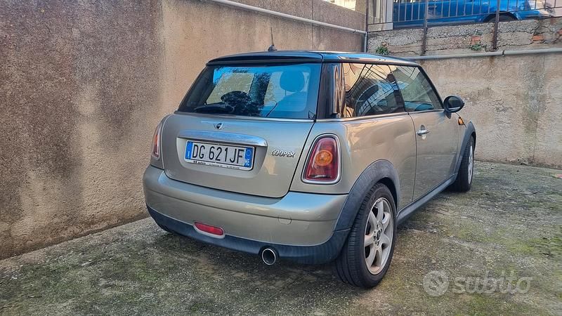 Usata Mini Cooper Chili 120 CV (88 kW) 2007 Utilitaria
