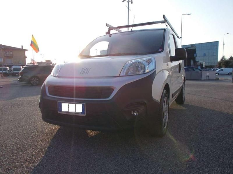 Usata Fiat Fiorino 95 CV (69 kW) 2022 Bianco Monovolume
