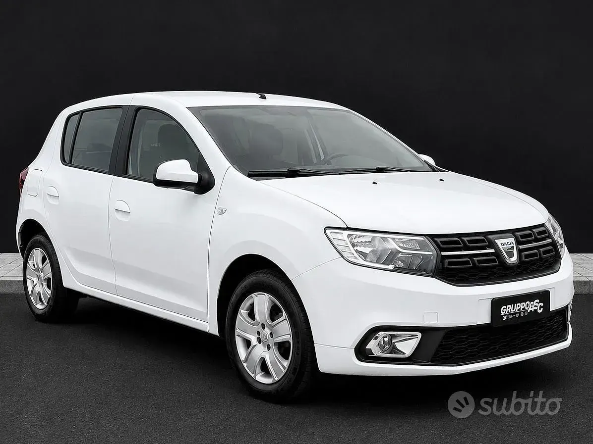 Usata Dacia Sandero Ambiance 75 CV (55 kW) 2017 Bianco Berlina
